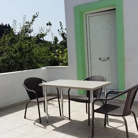Natalia Apartment Lixouri Exterior photo